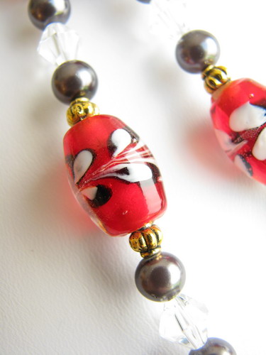 Red bead close-up